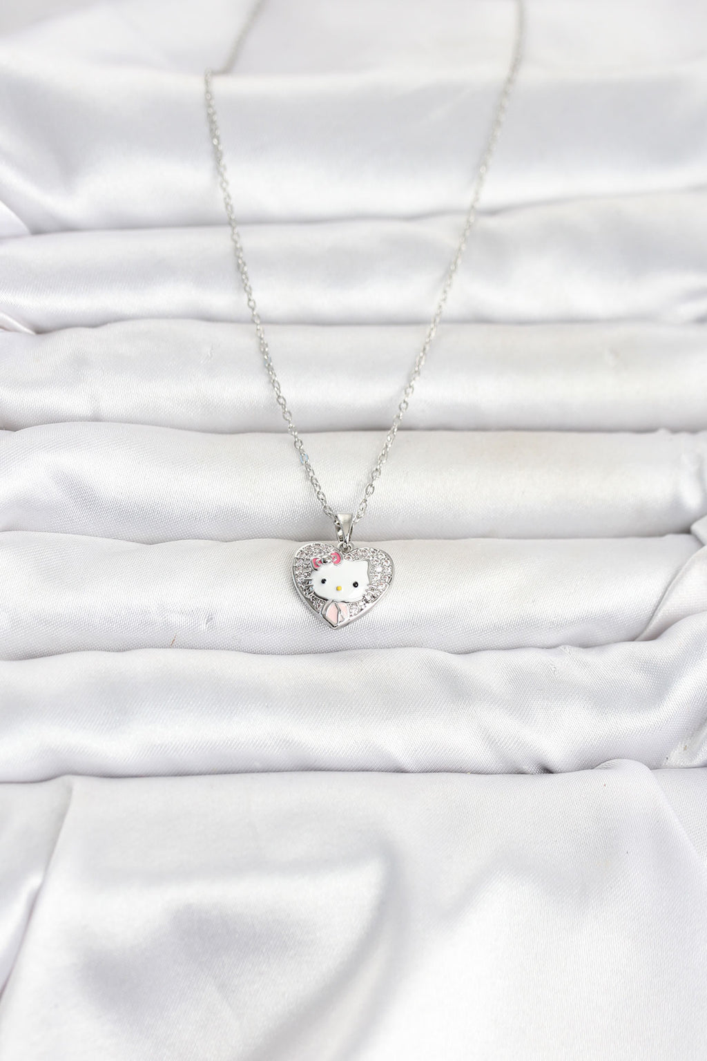 Gümüş Renk Çelik Zirkon Taşlı Hello Kitty Kolye