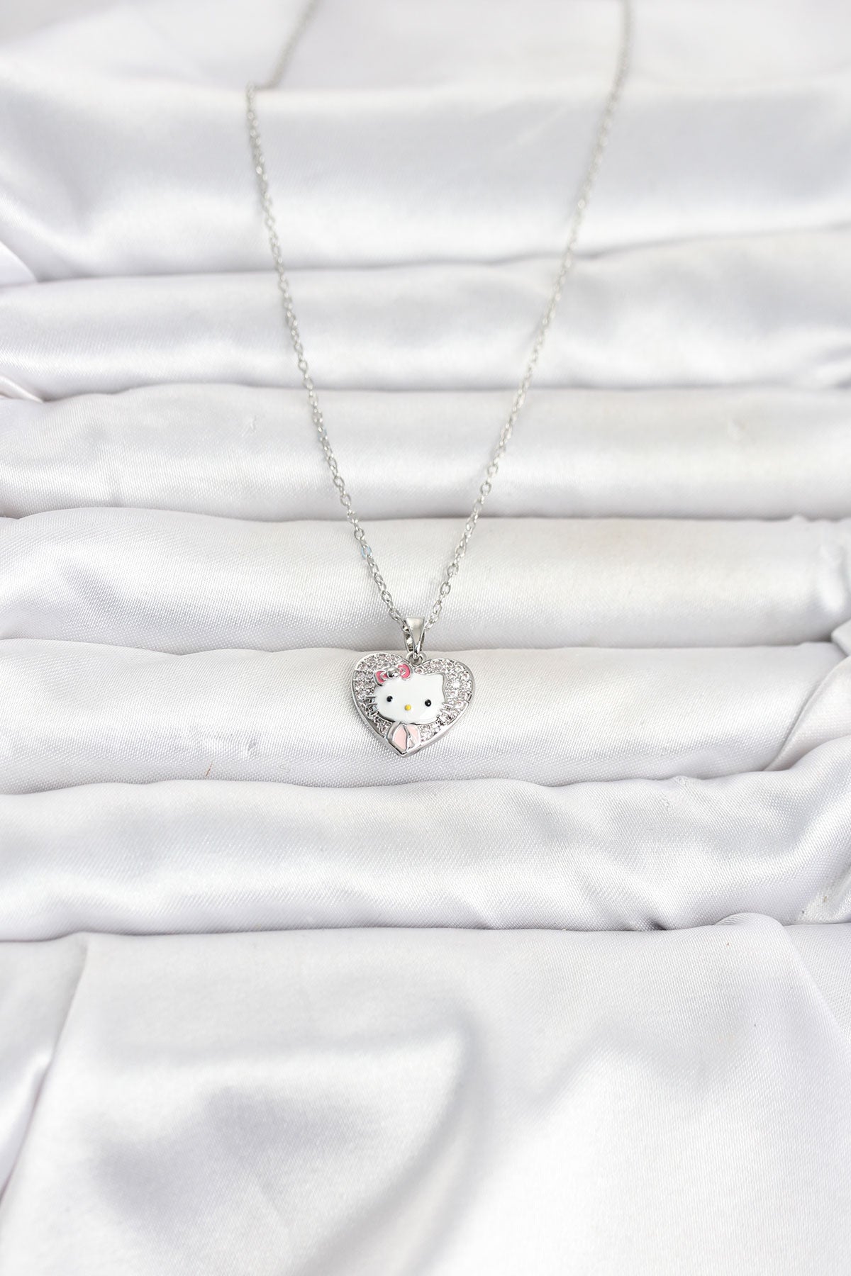 Gümüş Renk Çelik Zirkon Taşlı Hello Kitty Kolye
